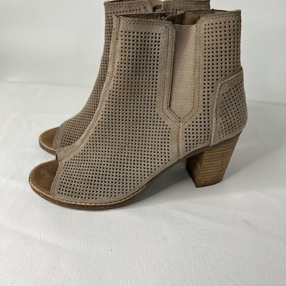 Tom’s | Heeled Boots Size 7.5 - Picture 3 of 7